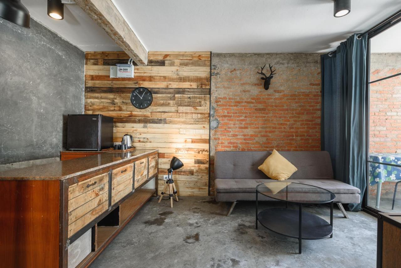 Rumah tetamu Siam Square House